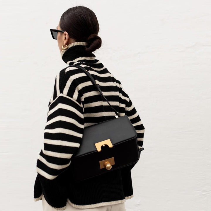 Éliane™ – The Relaxed Elegant Striped Sweater