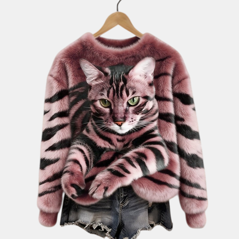 Camisola Margaret Dublin rosa com estampa realista de gato, textura macia e corte confortável para o dia a dia.