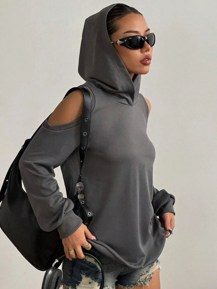 Camélia™ — Elegant Sweater with Open-Knit Shoulders