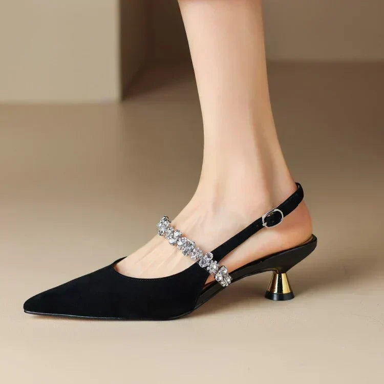 Elisa – Elegant Court Shoes