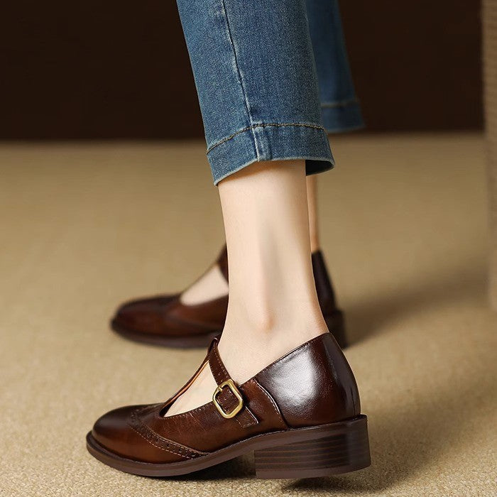 Amelie – Classic Women's Strap Shoes