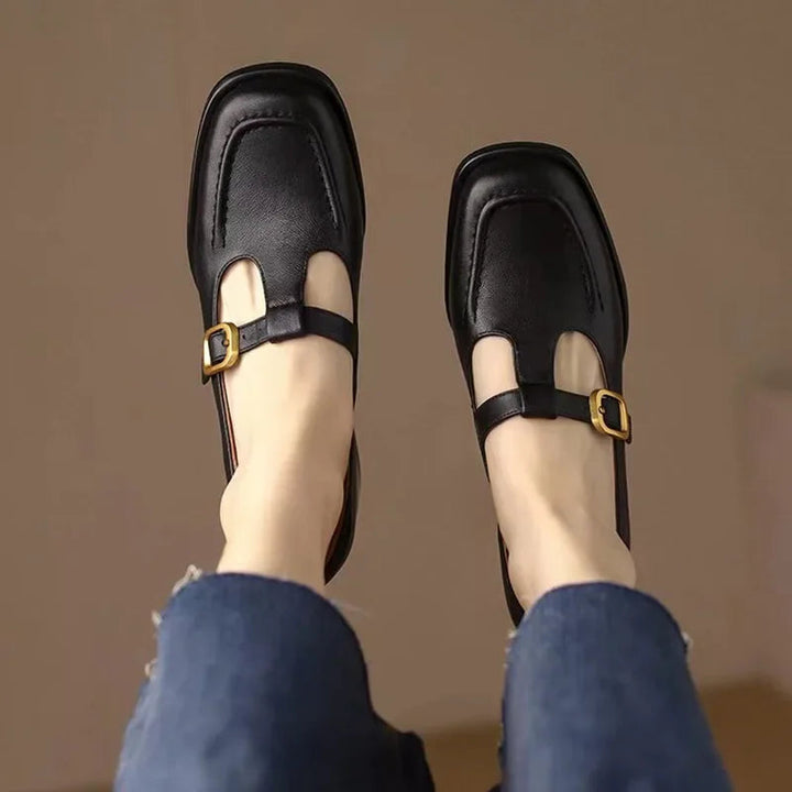 Emilia – T-Bar Shoes in Vintage Style