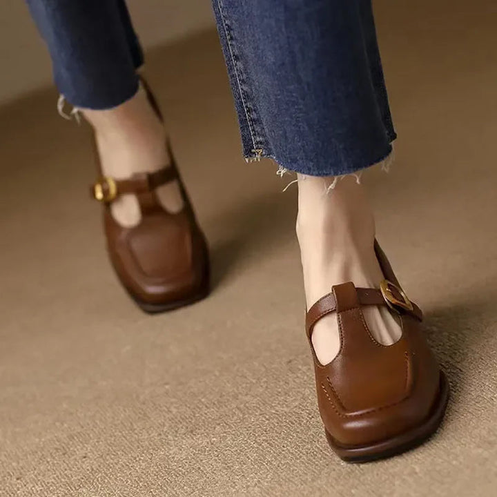 Emilia – T-Bar Shoes in Vintage Style