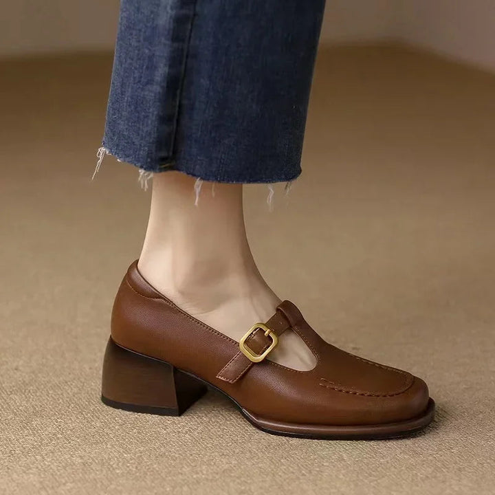 Emilia – T-Bar Shoes in Vintage Style