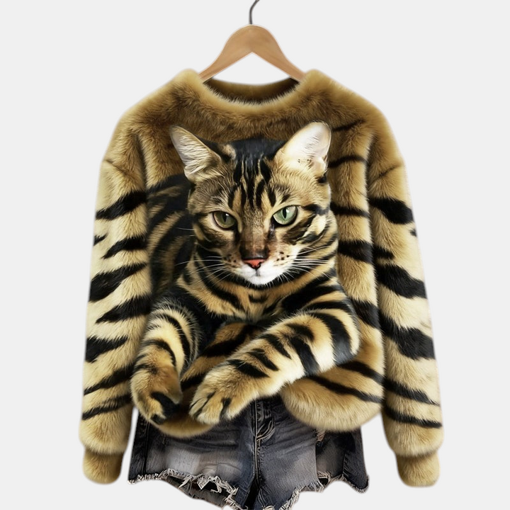 Camisola Margaret Dublin de pelo sintético macio com estampado realista de gato malhado em tons castanhos e pretos.